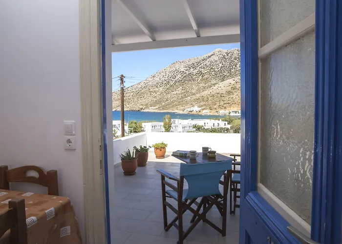 Boufounis Kamares (Sifnos)